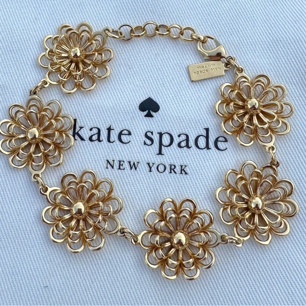 Kate Spade vintage Oop A Daisy Bracelet